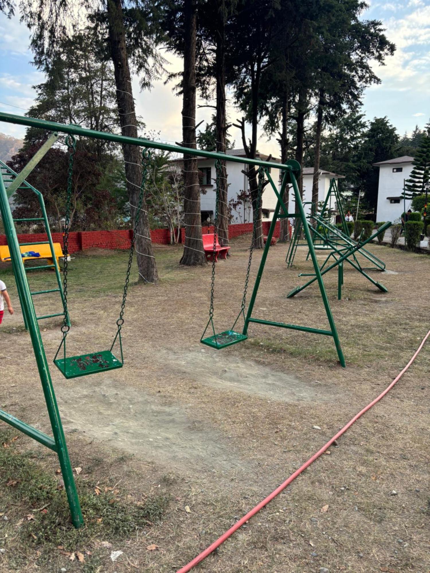Shikha Resort Ewentbliz Bhīm Tāl Exterior foto