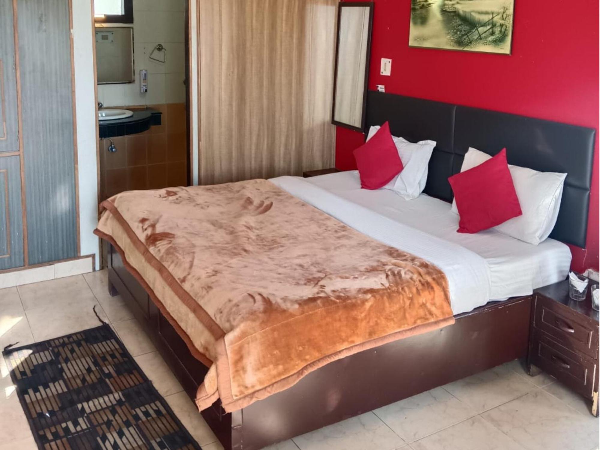 Shikha Resort Ewentbliz Bhīm Tāl Exterior foto
